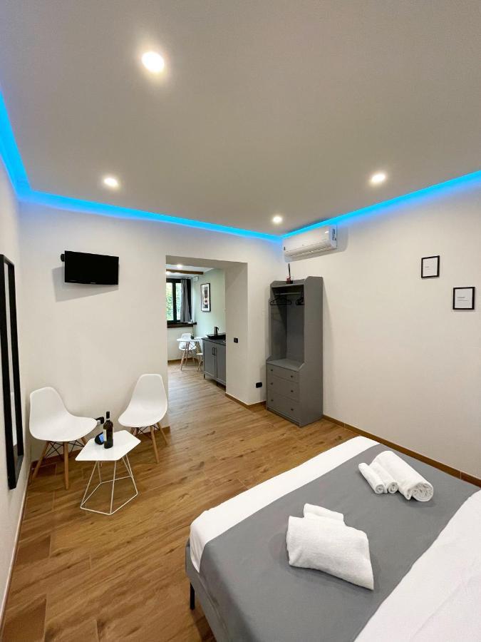 Pozzuoli B&B Exsofer ภายนอก รูปภาพ