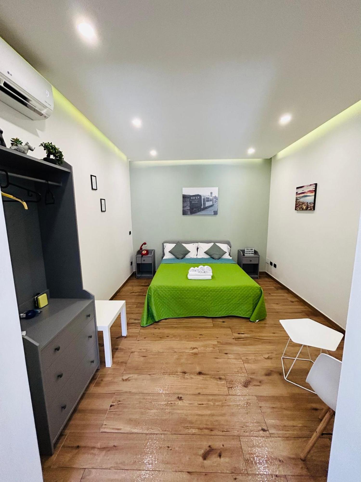 Pozzuoli B&B Exsofer ภายนอก รูปภาพ